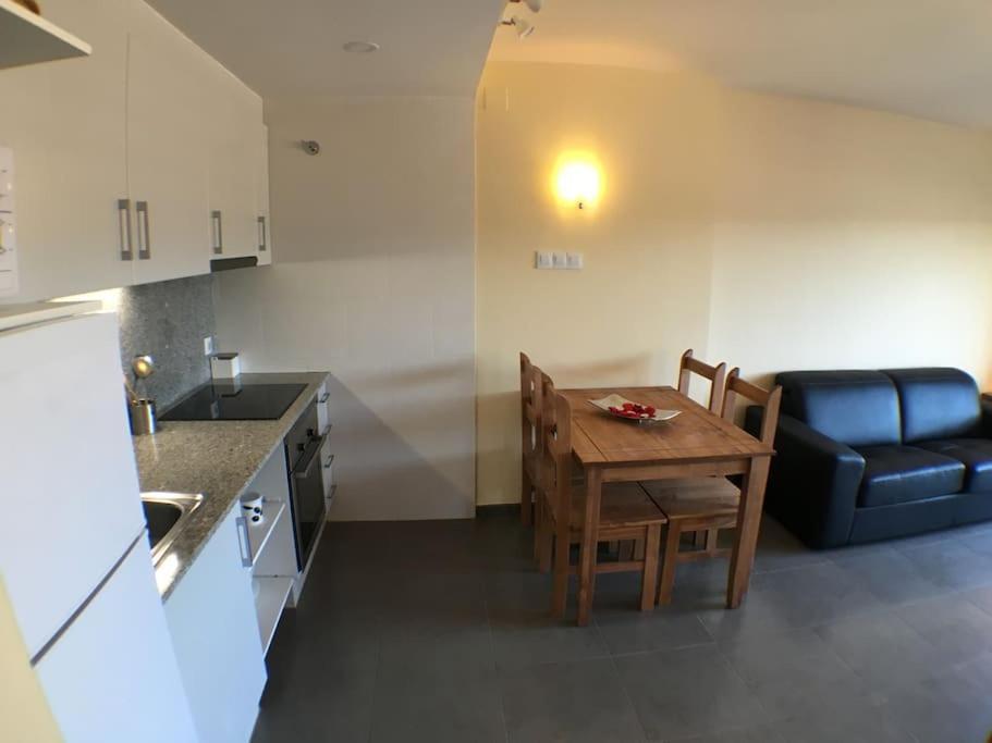 Bonito Apartamento En Avinyo Con Impresionantes Vistas Dış mekan fotoğraf