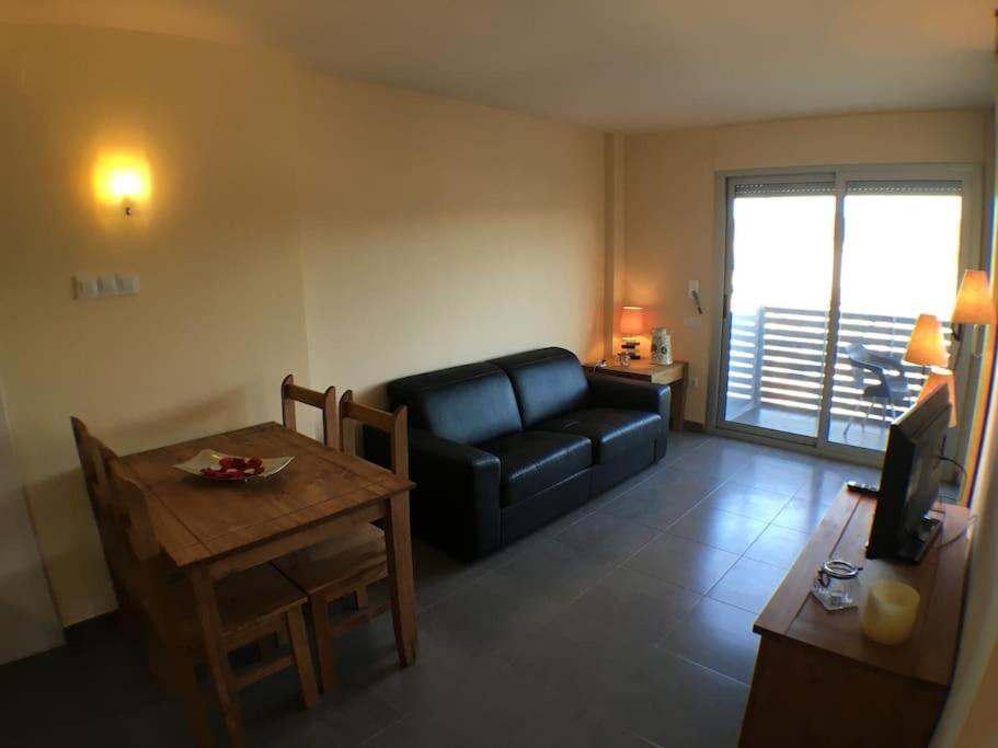 Bonito Apartamento En Avinyo Con Impresionantes Vistas Dış mekan fotoğraf